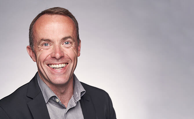 ifs_Mark_Moffat_headshots-only_06_04_670x413