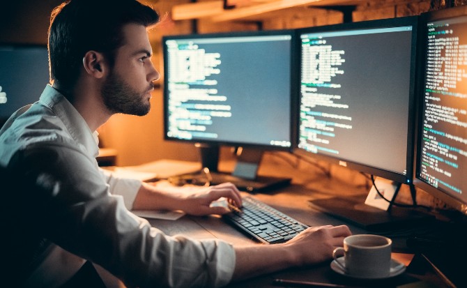 8 Cyber Security new