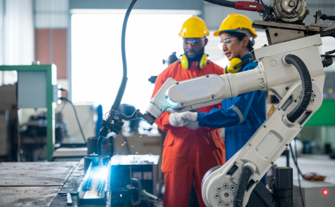 ifs_9828_GettyImages1192345080_FG_Trade_SourceCopy_462-_05_23_670x413