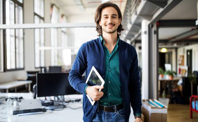 Considerations_for_choosing_software_670x413