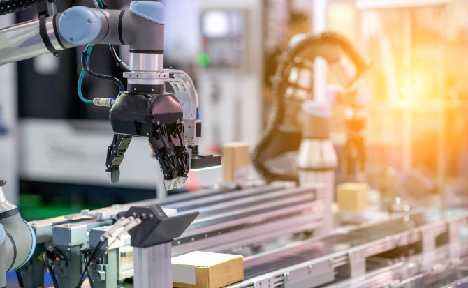 ifs_hero_invisible_revolution_670x413