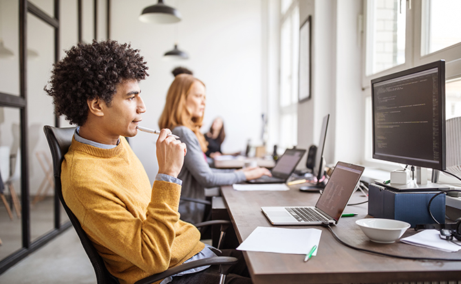 IFS_Infographic_Buyers-Checklist-Planning-Scheduling-Optimization-Software_05_2023973716000--670x413