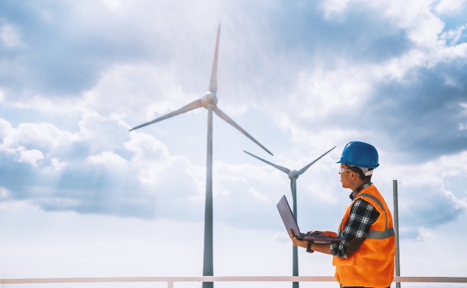 Project and Asset Lifecycle hero 670x413