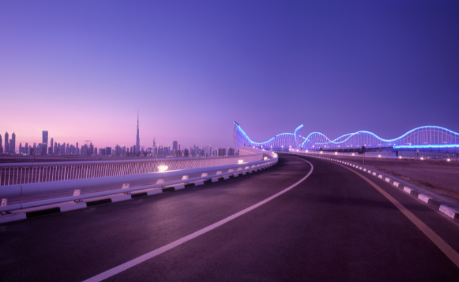 Tackle challenges like grid decentralization Hero670x413