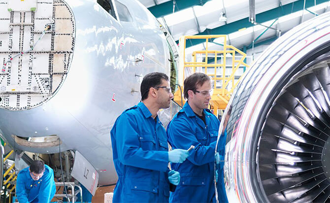 ifs_311_Industries-Hero-AD-Aerospace-Defense-Manufacturers_02_22_670x413