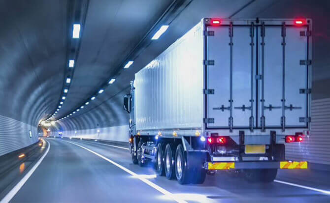 ifs_356_Industries-Hero-Services-Transportation-and-Logistics_02_22_670x413_new