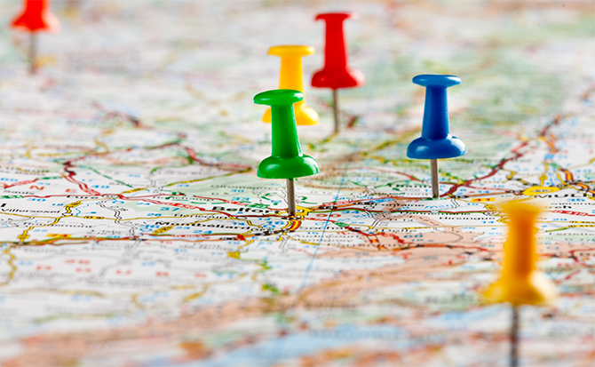 IFS_Data Solutions_Webpage Images_7_Customer-driven roadmap